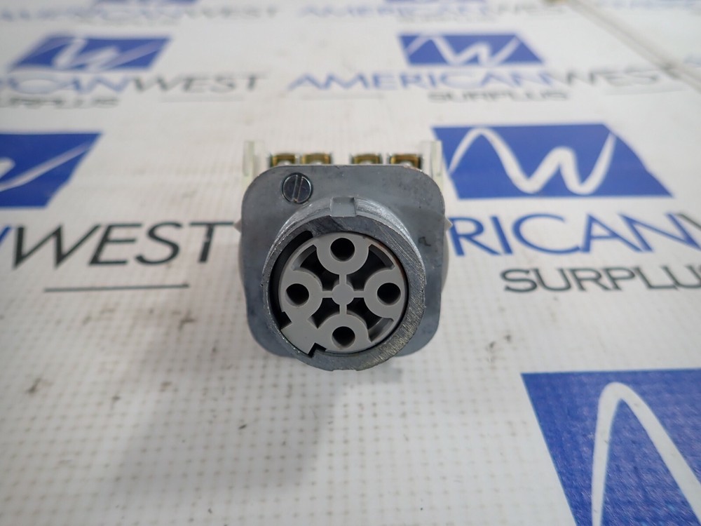 ALLEN BRADLEY 800T-H2 SER T SELECTOR SWITCH *NEW*
