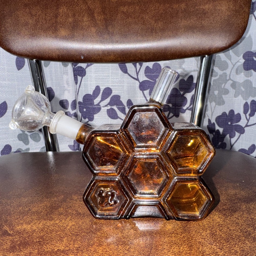 Honeycomb mini hookah bong With Removable Stem.