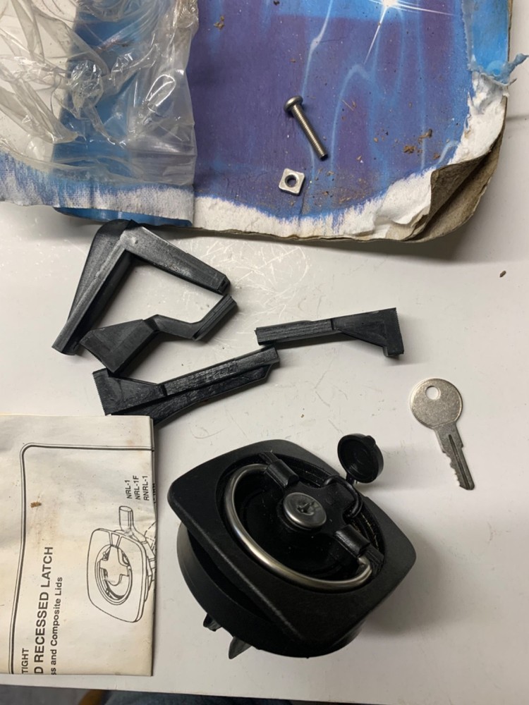 TH Marine Locking Lid Lock, Black RL-1-DP