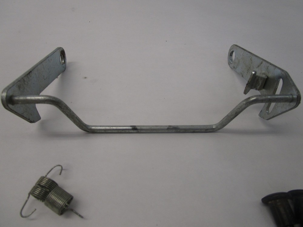 2005 KAWASAKI NINJA EX250 SEAT RELEASE LATCH