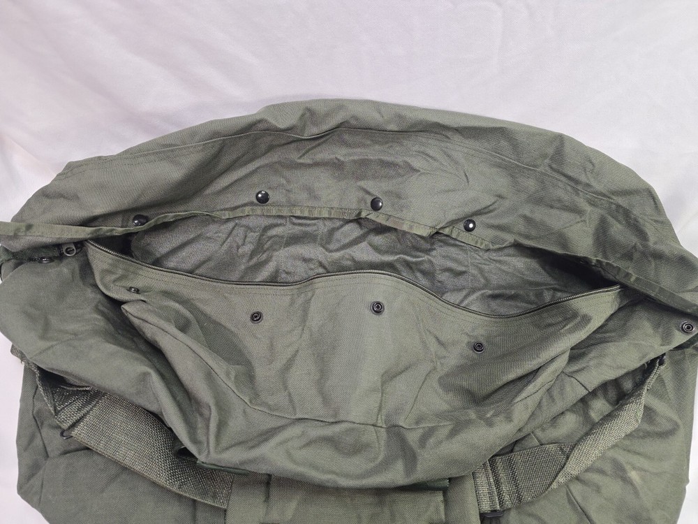 FLYERS KIT BAG, USED, NYLON