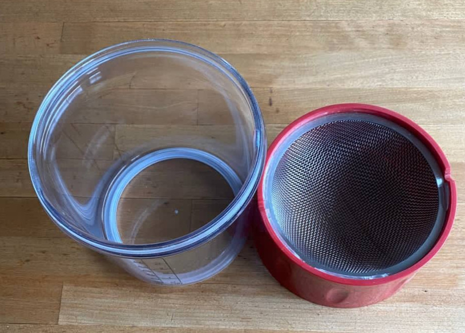 Progressive Measuring Sifter Plastic Metal Missing Details