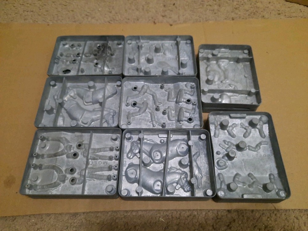 8 Complete Western World Injector Molds