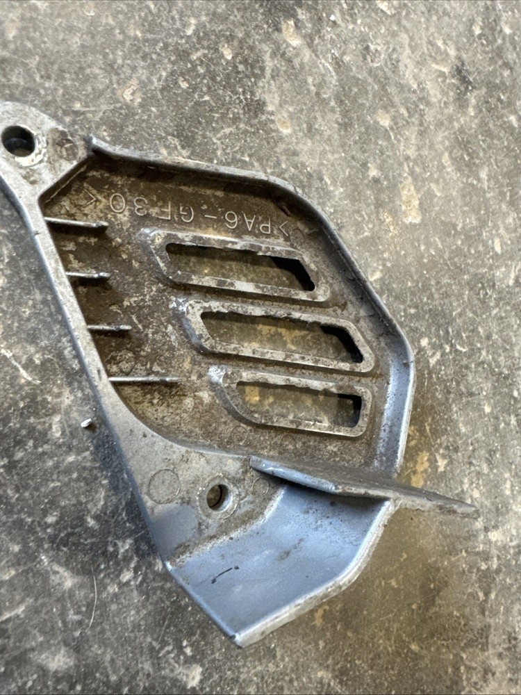 yamaha ttr 125 Chain Guard Case Saver 2002