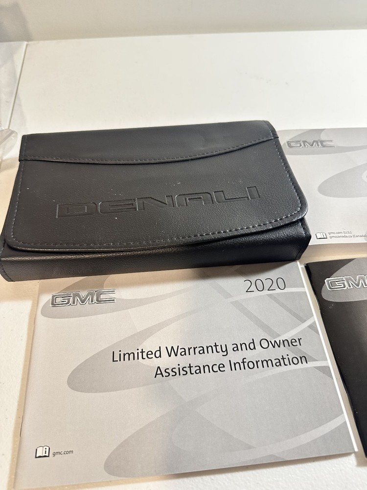 GMC Canyon Denali Owner's Manual 2020