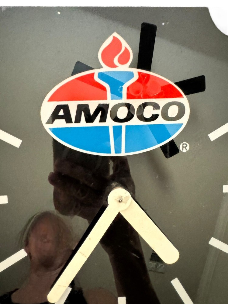VTG 80s Advertising Clock AMOCO Logo, working