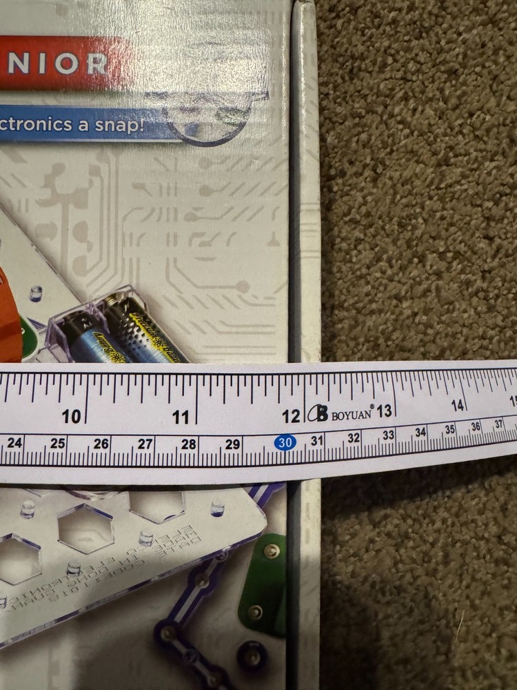 Snap Circuits Junior SC-100 Electronics Kit STEM Elenco Build 100 Projects Compl