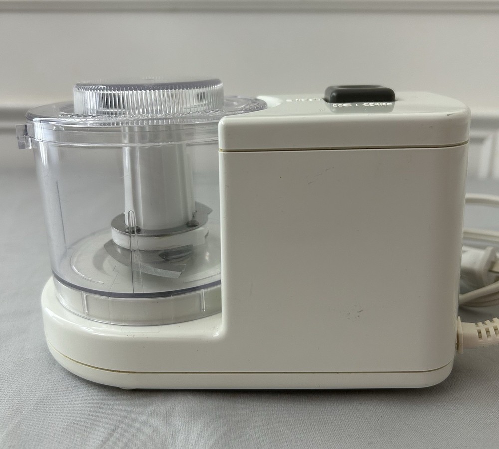 White Toastmaster Chopster Model 1111B Tested Working Mini-Chopper