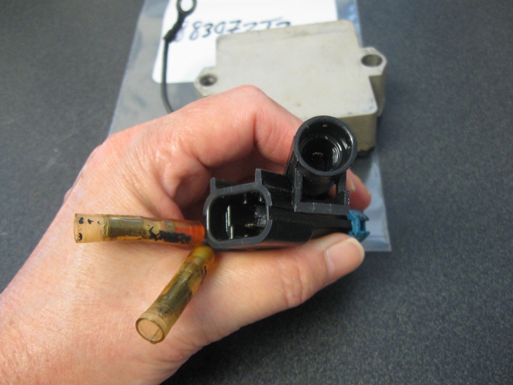 Mercury 883072T2 Outboard Regulator Assy BIN0369