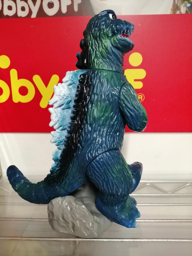 She Goji Kaiju Daisenso Bear Model
