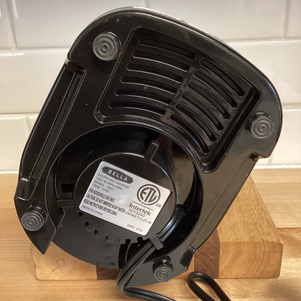 Bella 3 Cup Mini Food Chopper Processor Chop Purée Black