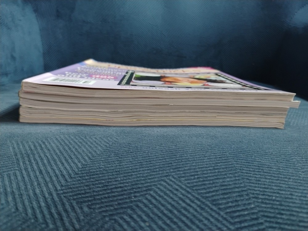 SCRAPBOOKING MAGAZINES - LOT OF 5