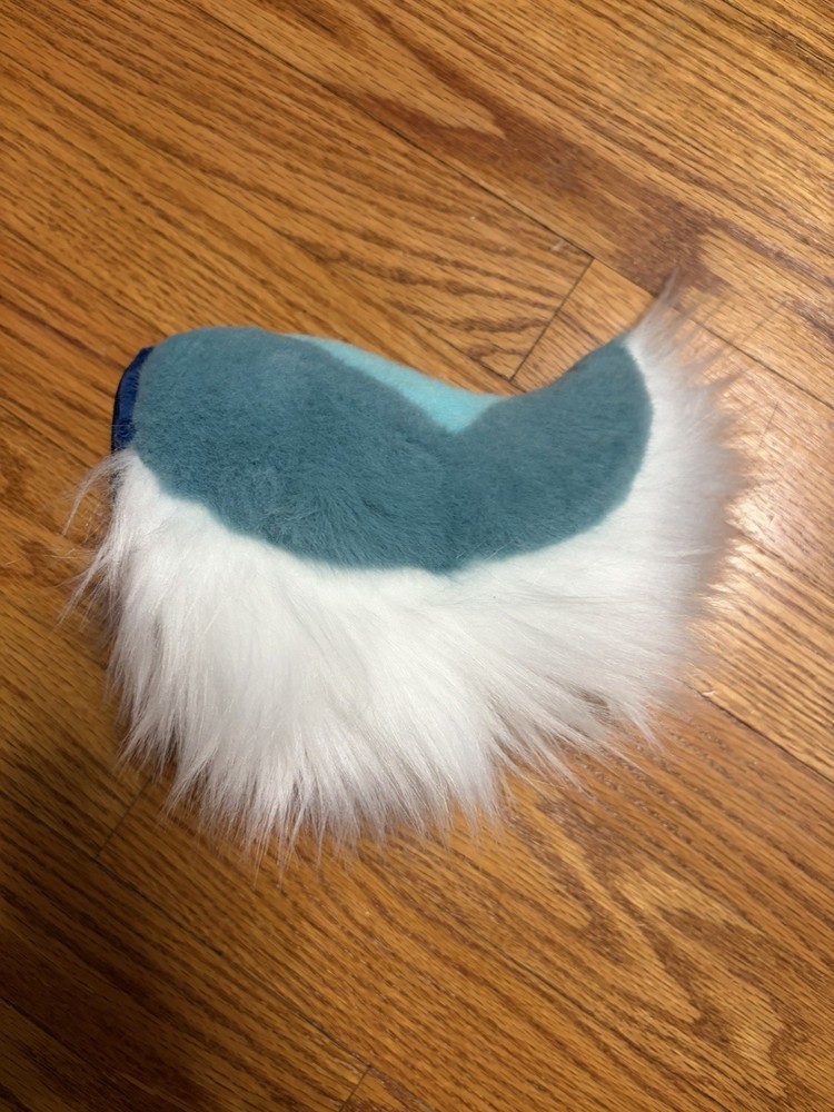 Lynx Fursuit Head with tail