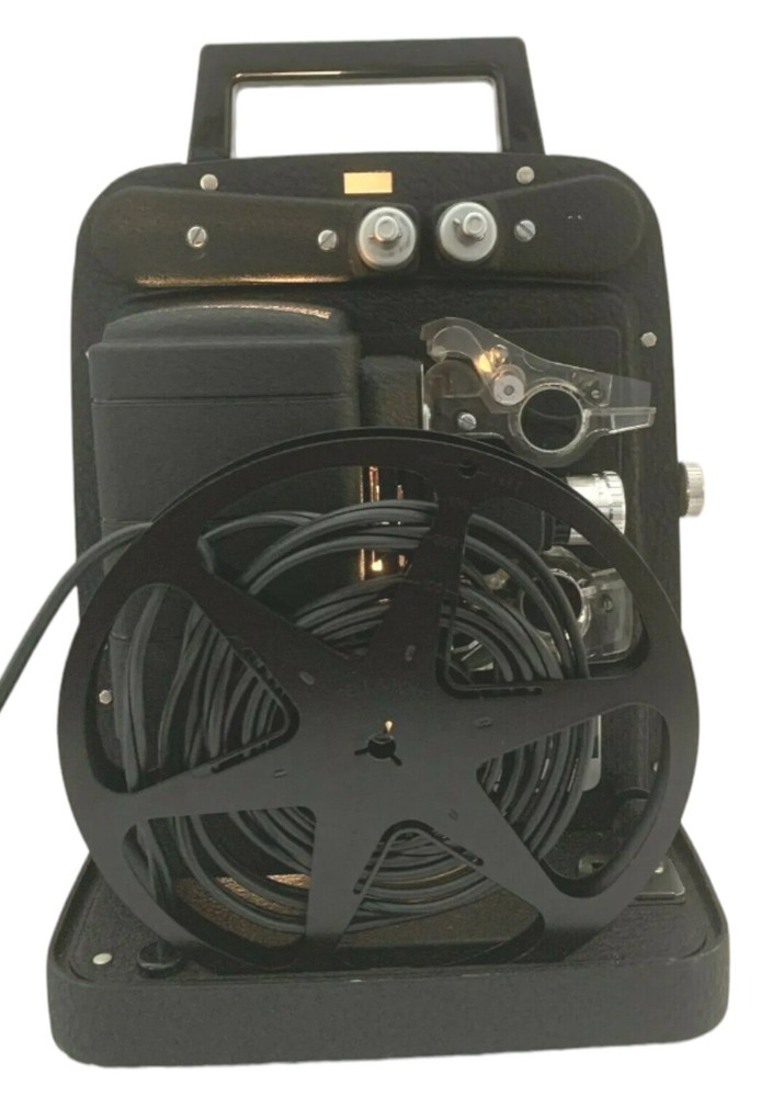 Vtg Bell and Howell Automatic Threading Projector 8mm Model 256 & Case - Working