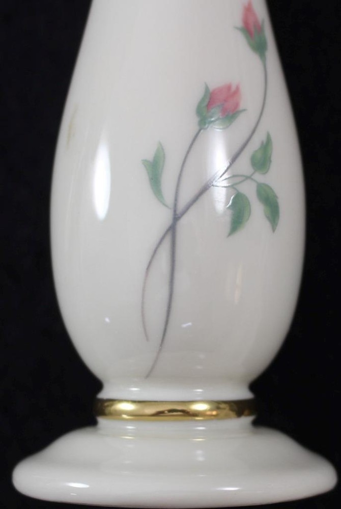 Lenox Manor Rose Bud Vase