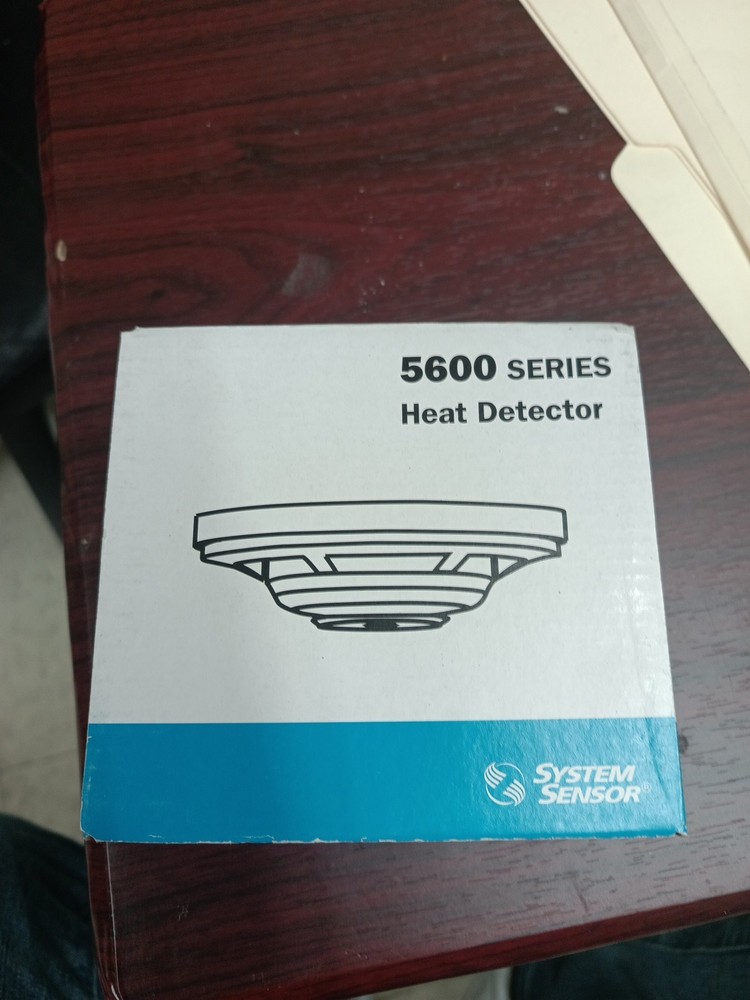 System Sensor 5600 Series Heat Detector Model 5601P