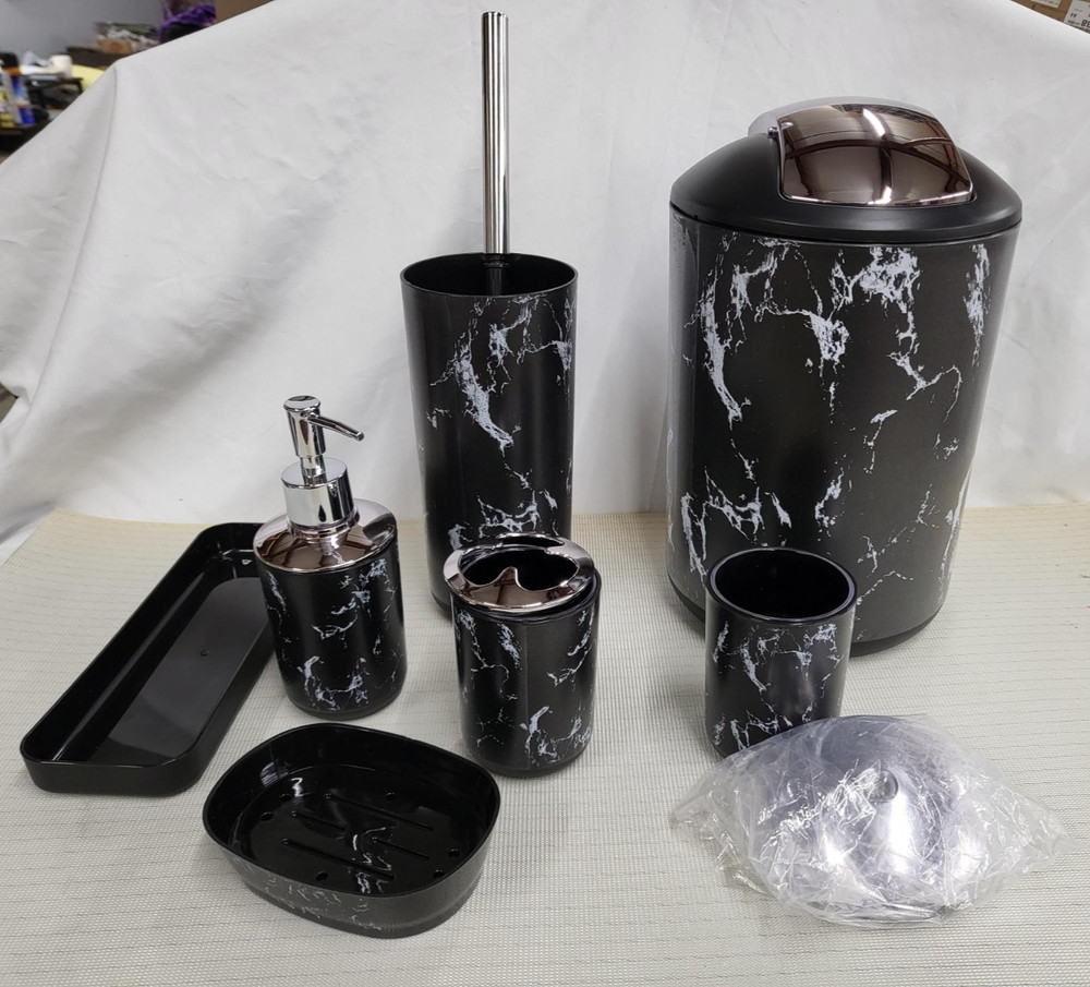 Plastic  7 Piece Bathroom Set Marble Black