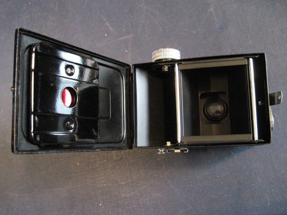 Halina-Prefect Senior Camera with Case
