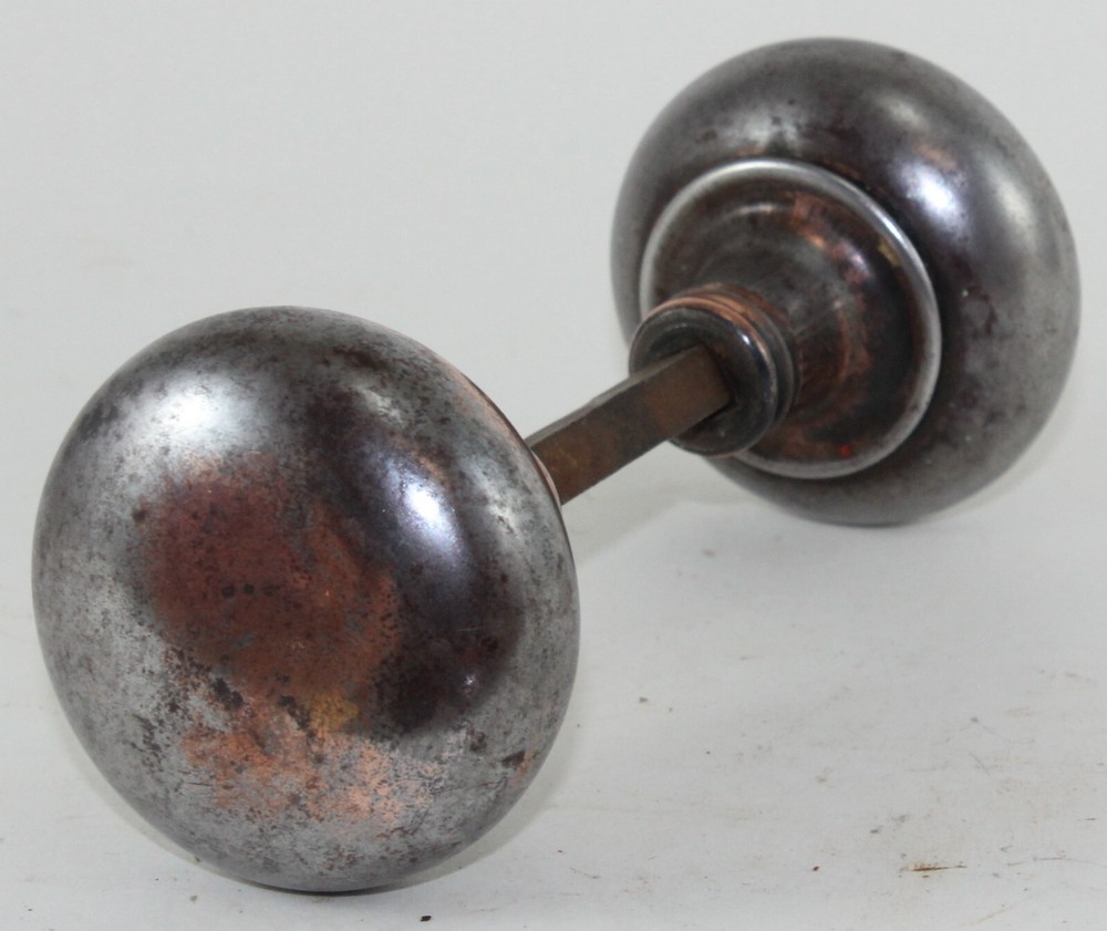 1 Set-2 1/4 Door Knobs-Plain-No Finish-w/Connector