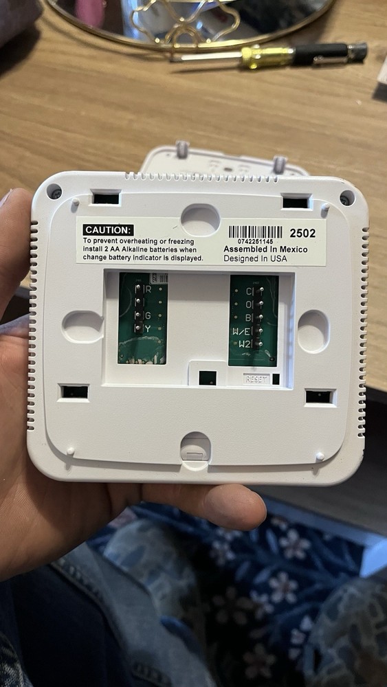 Pro1 IAQ T621-2 Multi-Stage Non-Programmable Thermostat