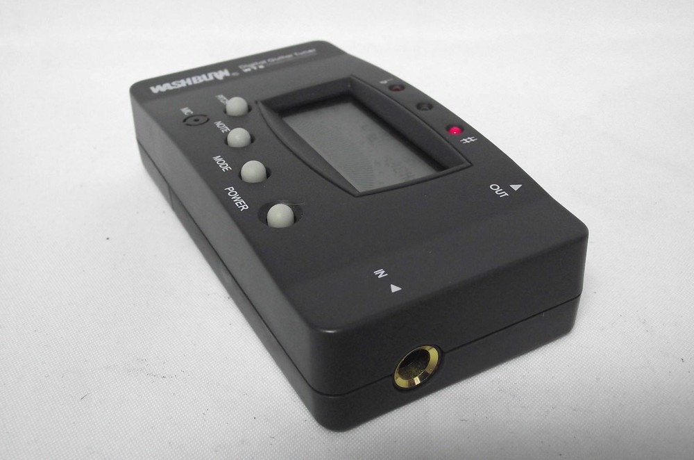 Washburn WT8 Digital Guitar Tuner