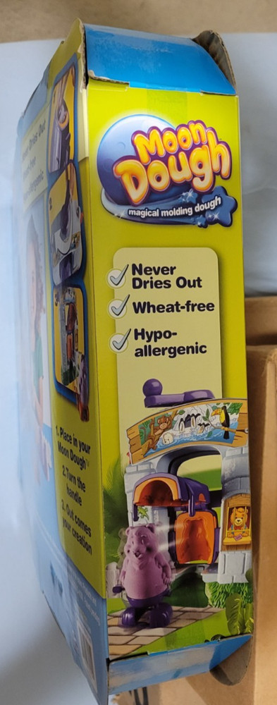 NEW Moon Dough Magic Zoo Walking Animals