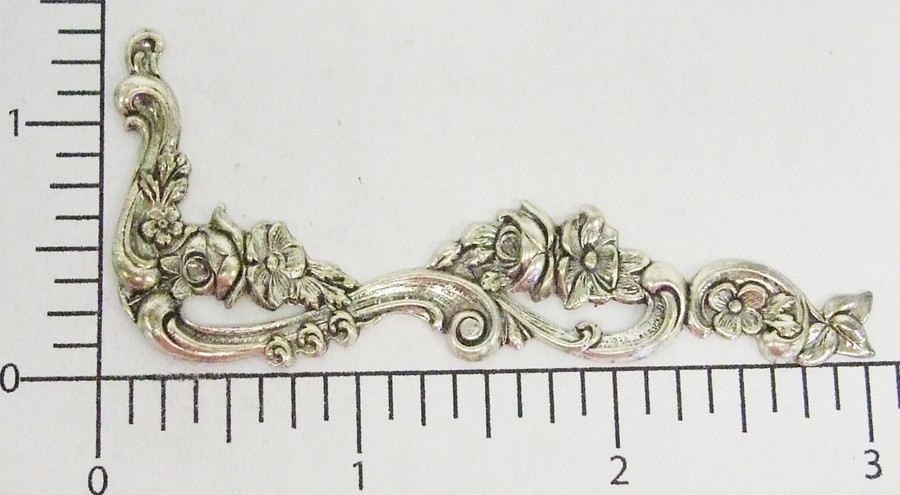 23564 - 2 Pc. Victorian Corners Jewelry Finding Silver Oxidized
