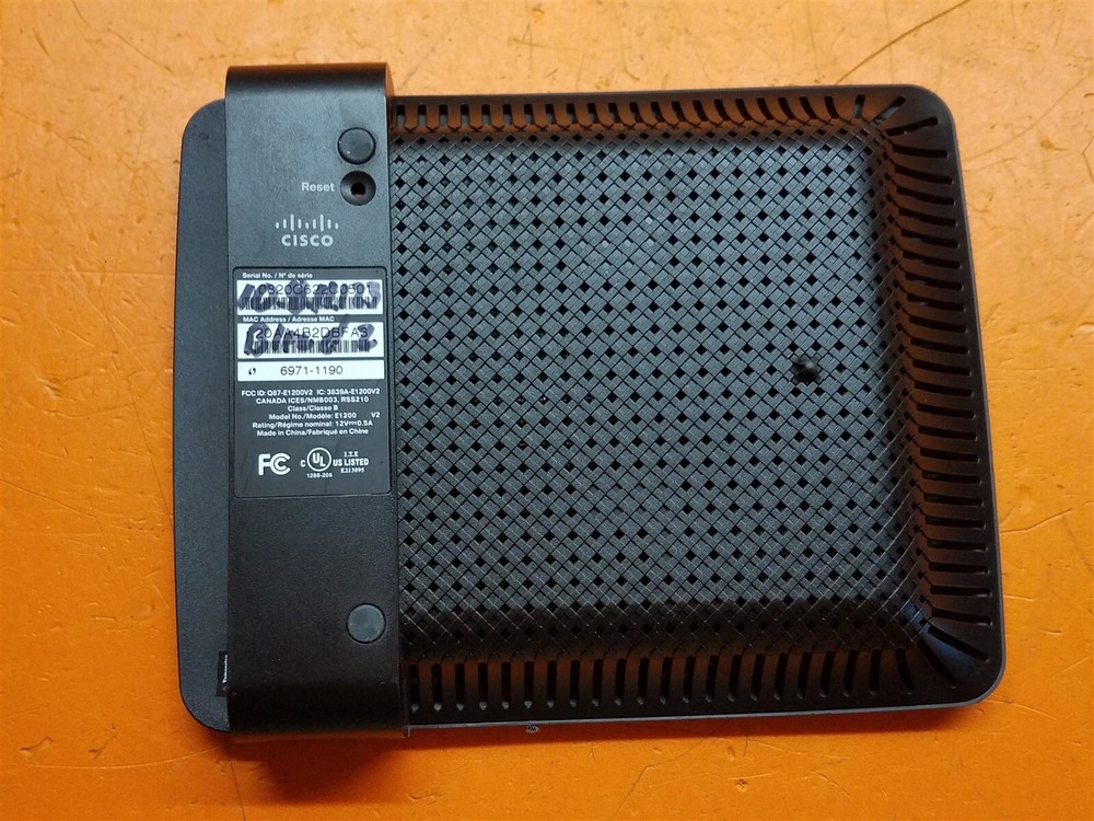 ⭐️⭐️⭐️⭐️⭐️ Cisco Linksys E1200 V2 Wireless Router No AC Adapter