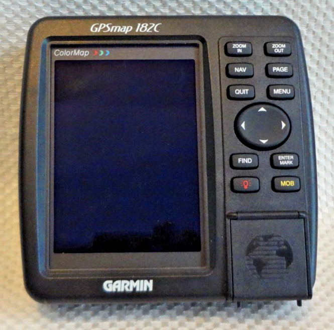 GARMIN GPSMAP 182C MARINE CHART PLOTTER FISHFINDER GPS UNIT w/ KNOBS & COVER