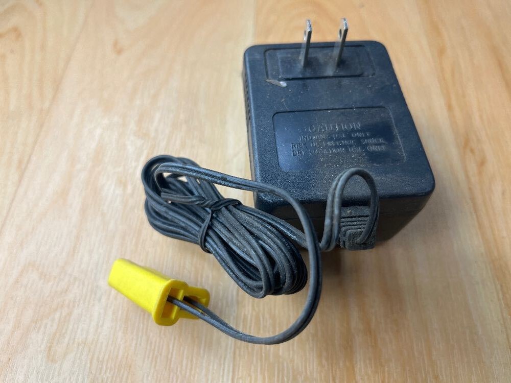 Briggs & Stratton Snapper 206838YP BATTERY CHARGER