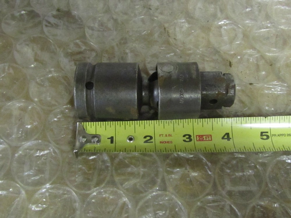 Apex Tools 3/4" Square Drive Universal Adapter MF-75