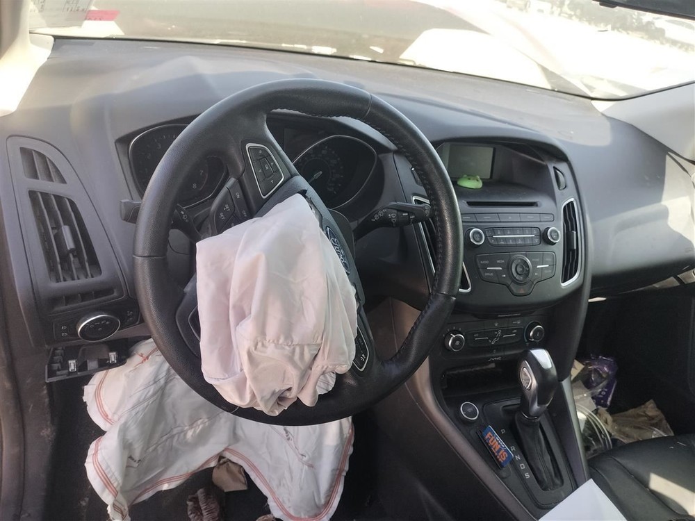 LEFT REAR DOOR WINDOW REGULATOR OEM 2016 FORD FOCUS