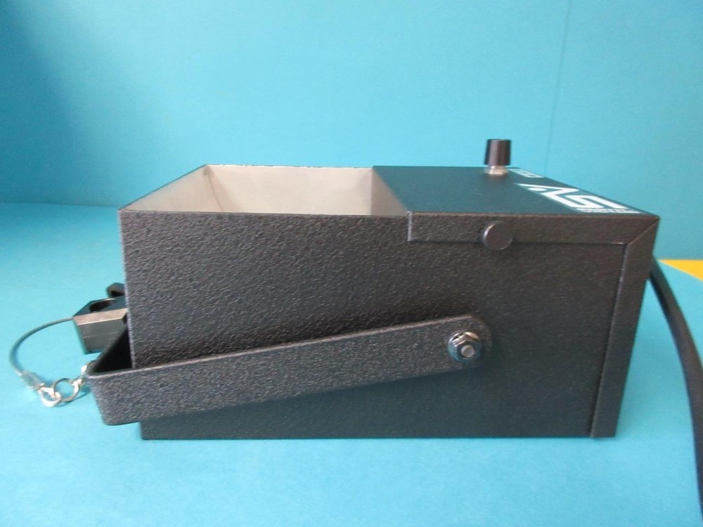 New Smith-Victor Softlight Lightbox Continuous Location Lighting Unit Studio