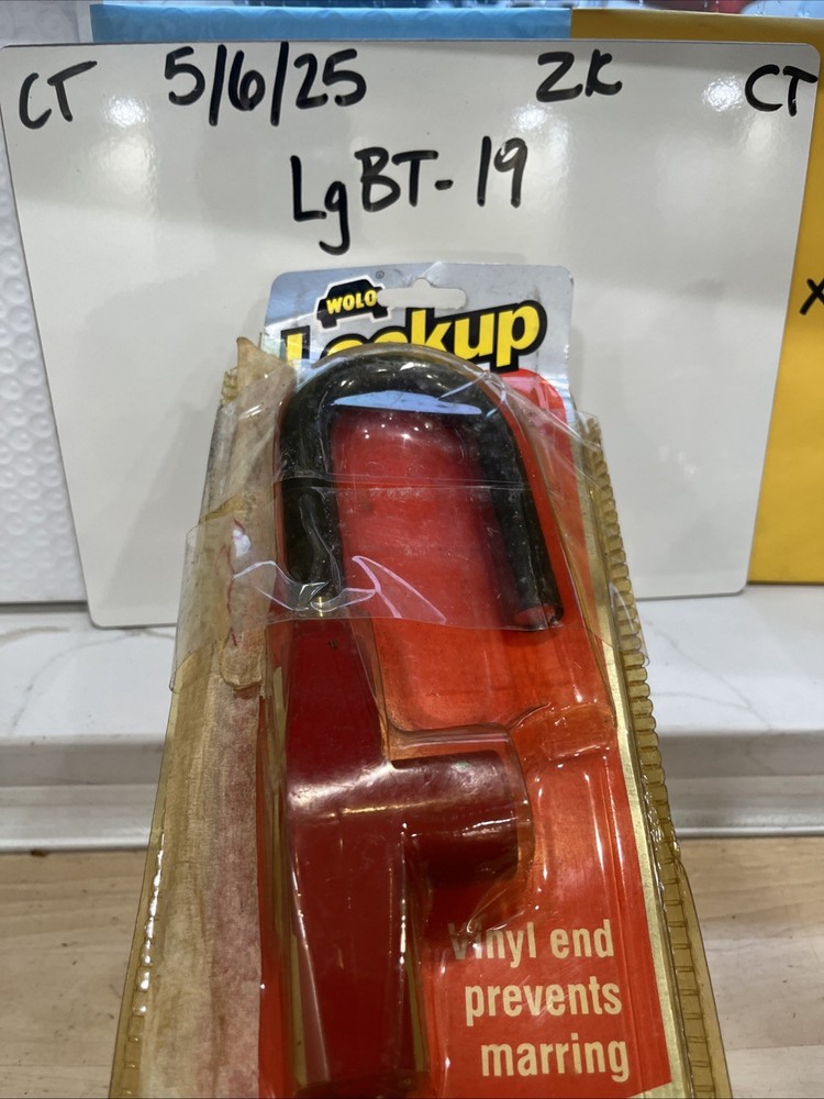 WOLO Lockup WB-20 Steering Wheel /Brake Lock