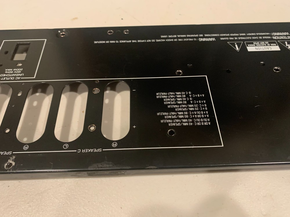 Yamaha MX-800U Stereo Power Amplifier - Rear Panel