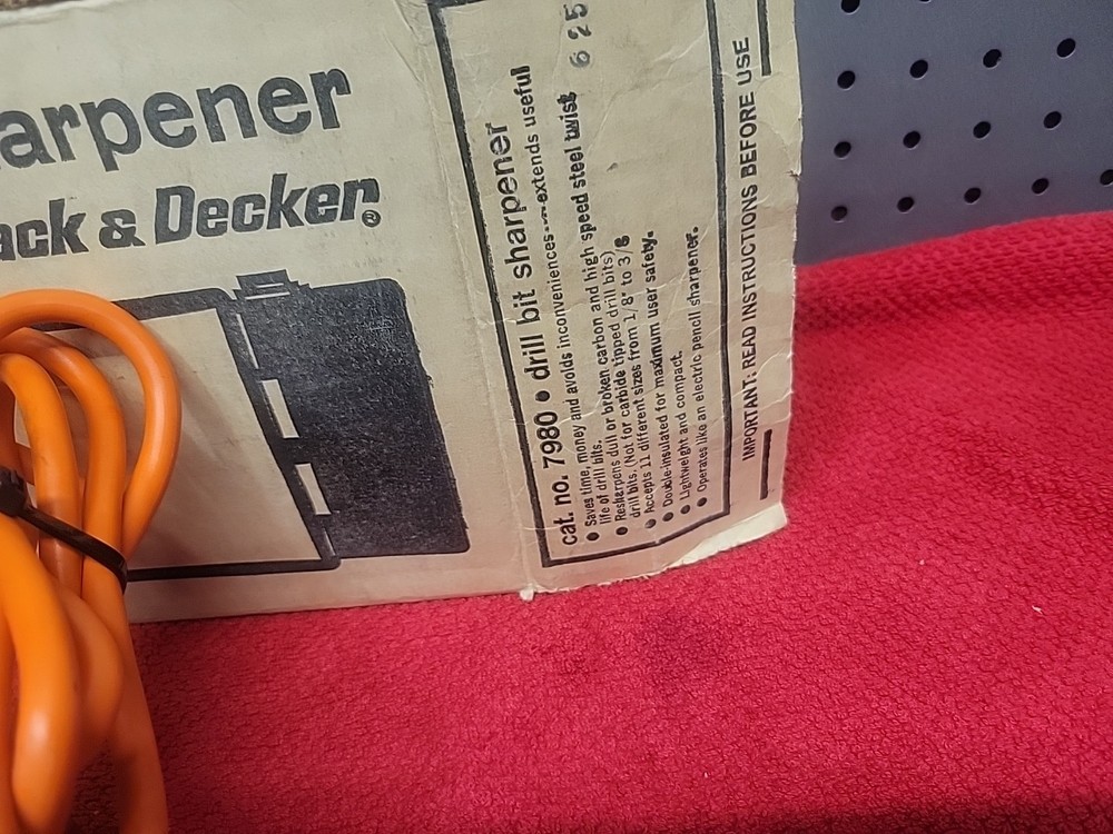 BLACK & DECKER DRILL BIT SHARPENER NO.7980 USA 🇺🇸