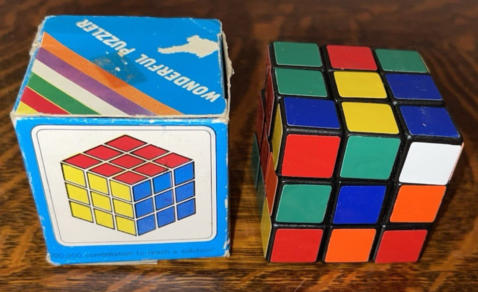 RUBIK'S CUBE~ 2-1/2"~ VINTAGE