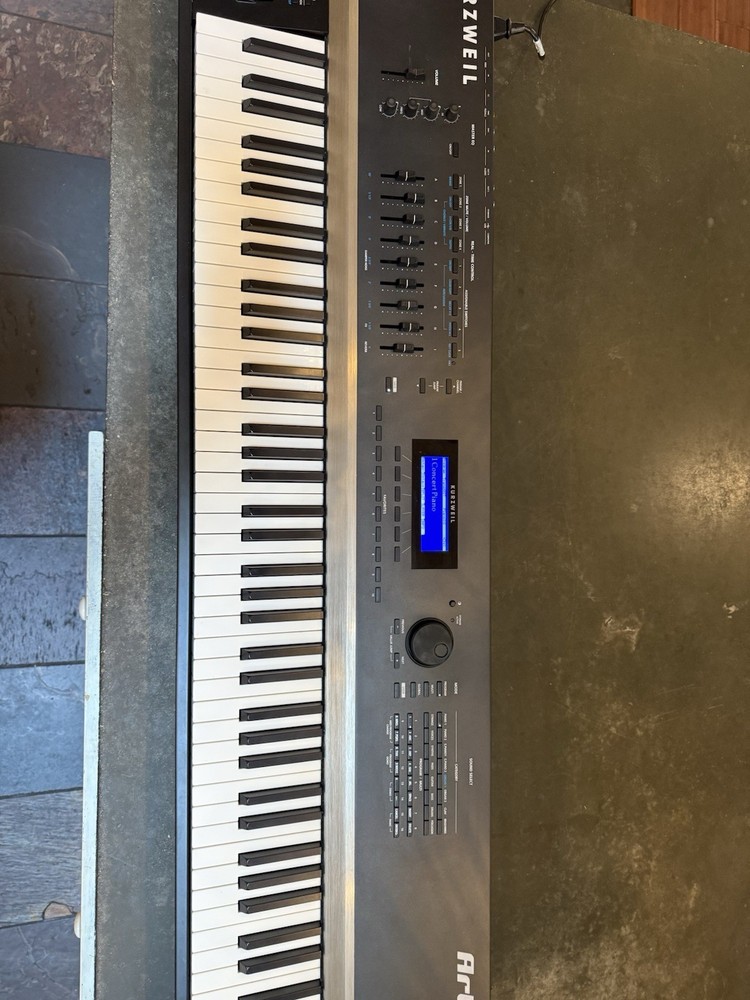 Kurzweil Artis