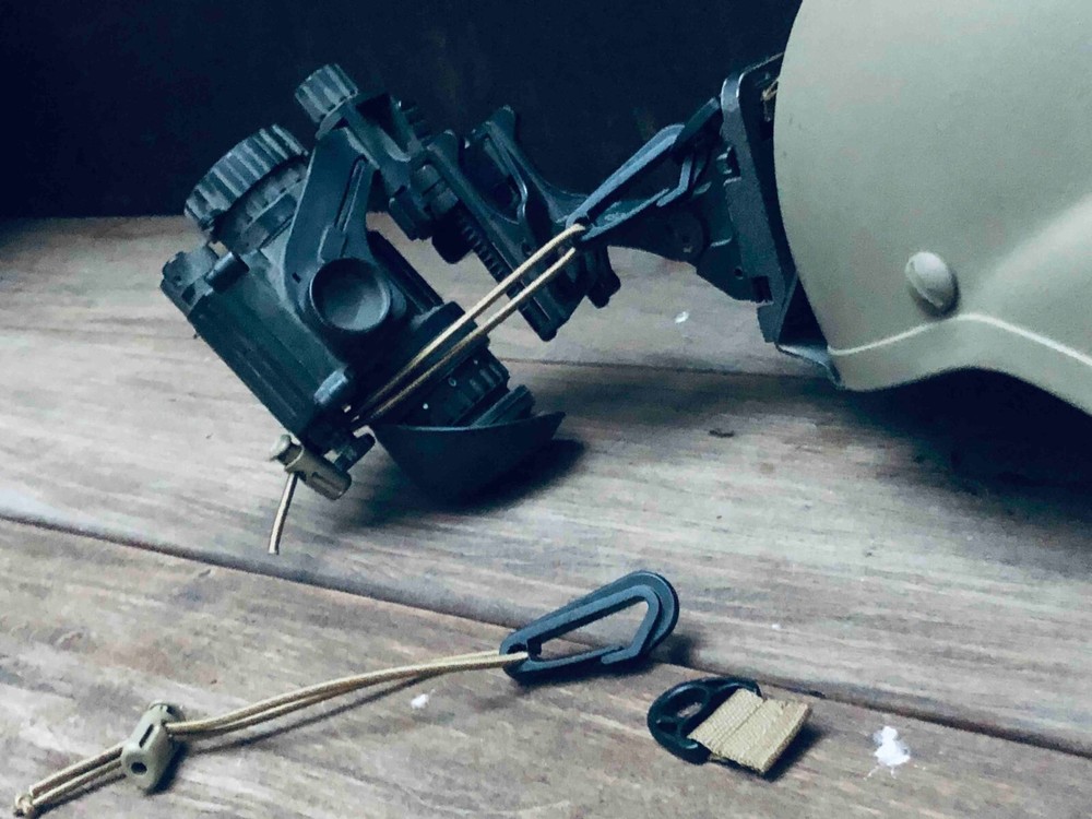 Tactical AN/PVS-14 Night Vision Lanyard System.