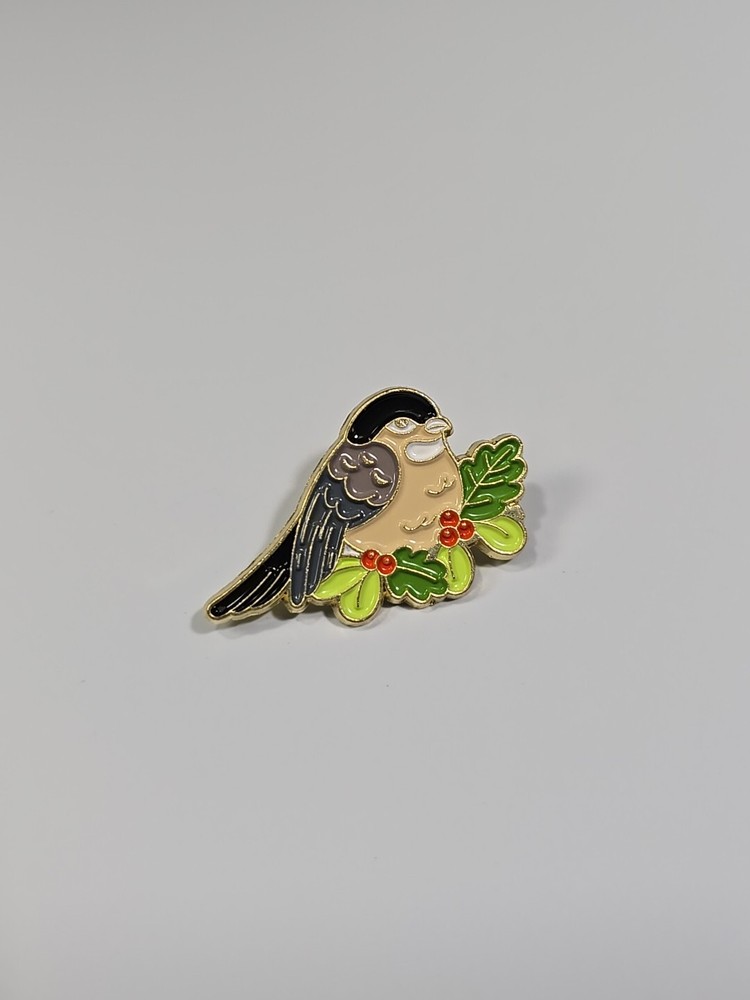 Chick A Dee Bird With Berries & Leaves Lapel Pin