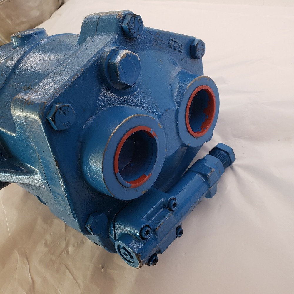 Hydraulic Piston Pump 18059 623 Blue, No Tag