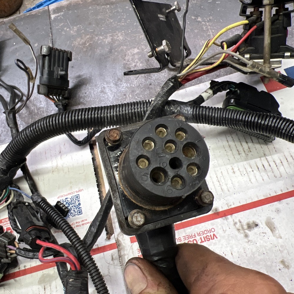 Mercruiser 454 mpi engine harness