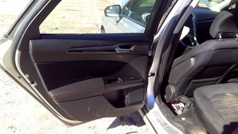 FUSION 2013 High Mounted Stop Light 1044673621