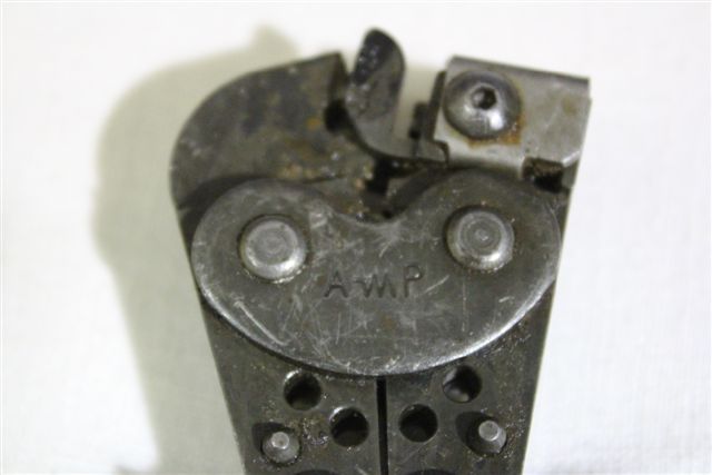 AMP Tyco Hand Crimp Tool 24-20 C PIDG