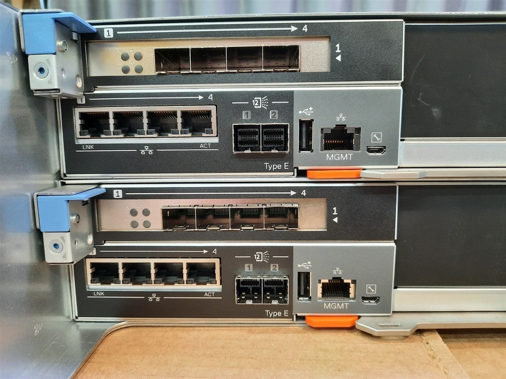 NEW - Dell EMC Compellent SC5020 SAN array - dual controllers 10Gb no drives