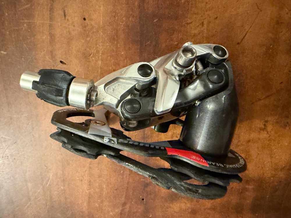 Cambio Sram Red 10v rear derailleur