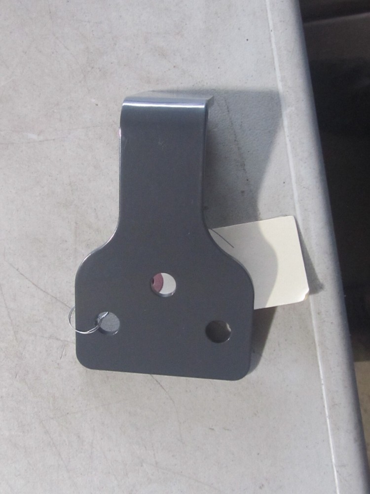 CAT-ARGO 216-5334 BRACKET