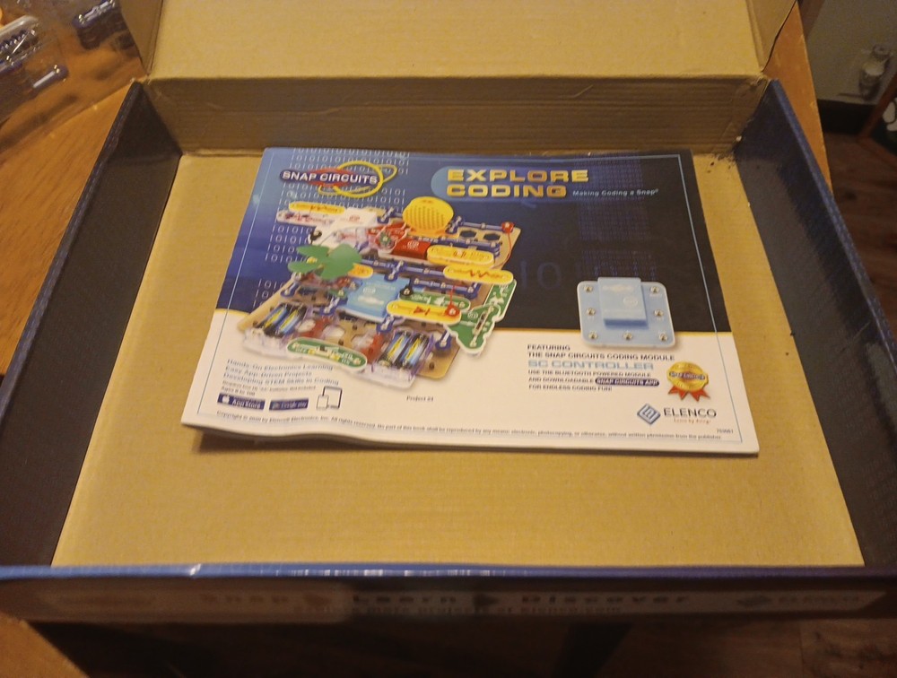 Snap Circuits Coding Explorer Set Complete Very Good Condition Works!