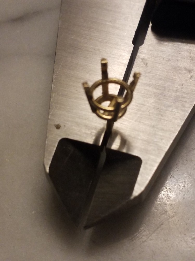 14k yellow four prong basket setting threaded post 6MM