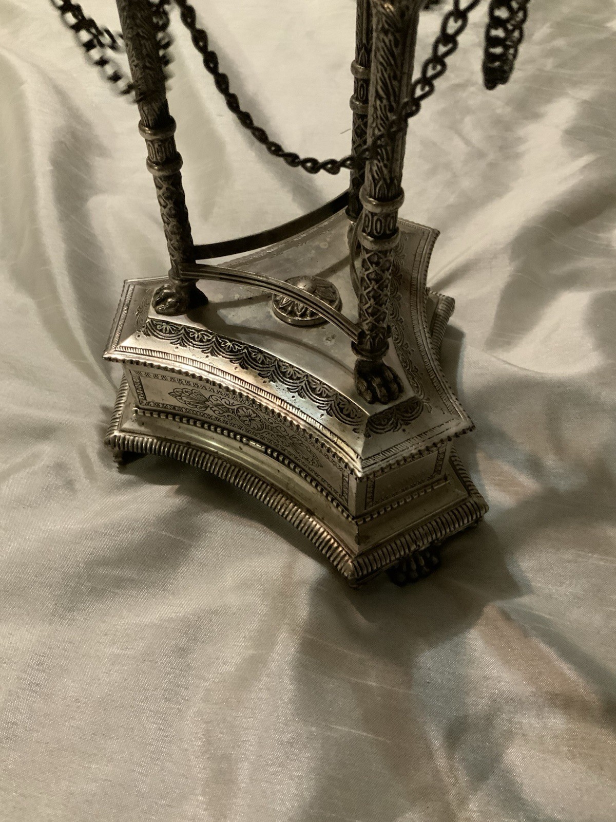 Ornate Swan Centerpieces Silver Candle Holder Stand Bird Vulture 10 x 4"Vase Orb